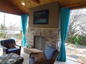 Fireplace & TV area: 
